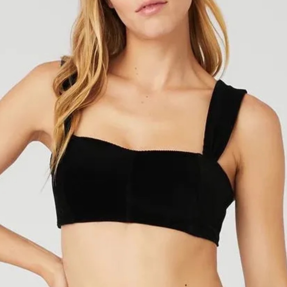 ALO Yoga Black Cropped Tank Top